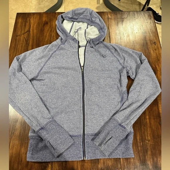 Women's Patagonia Heathered Zip-Up Hoodie - Picture 2 of 6